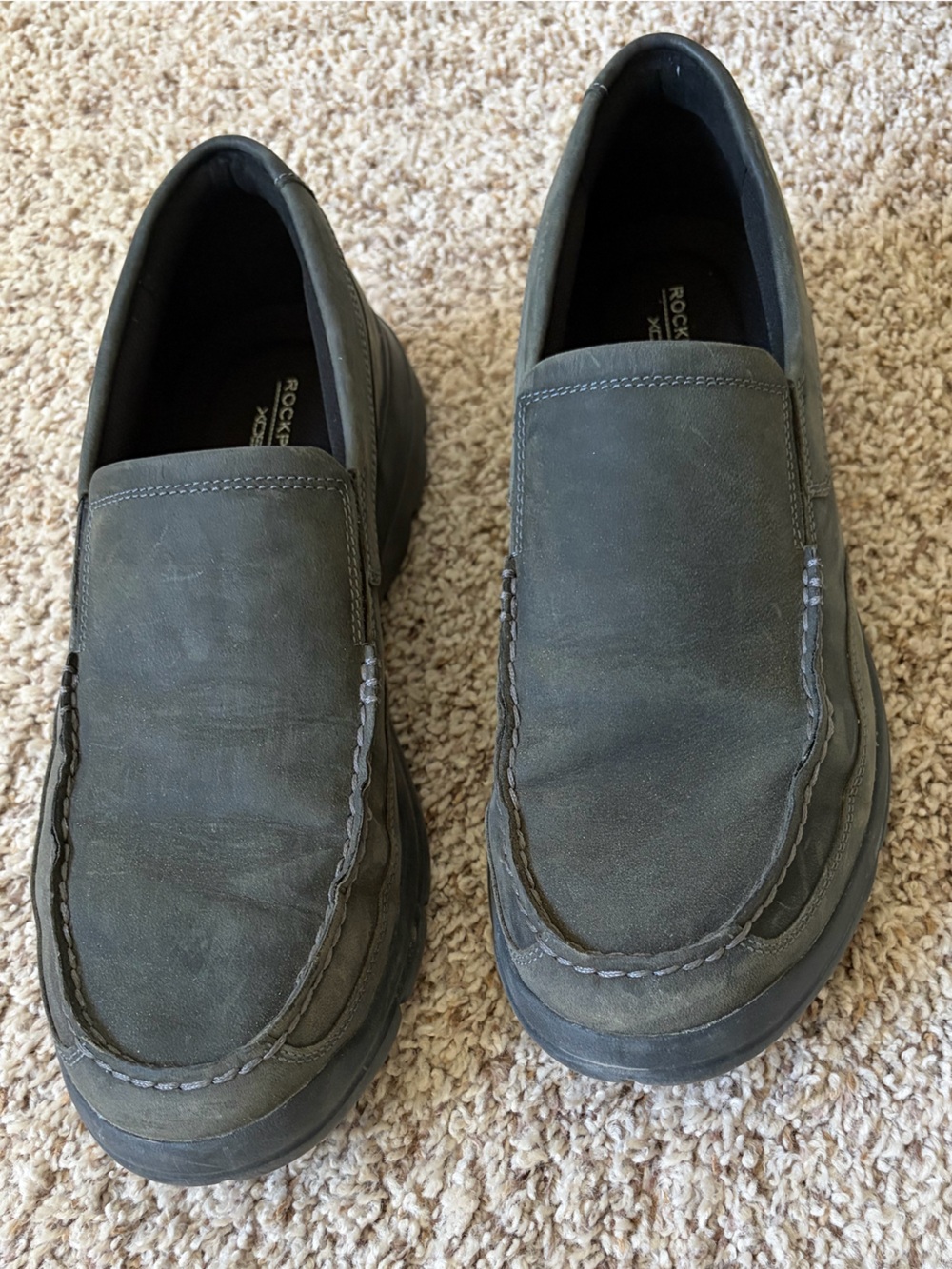 Rockport Men’s 11.5 Slip-On Casual Loafers in dark gray